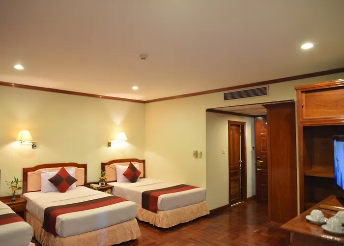 Angkor Hotel