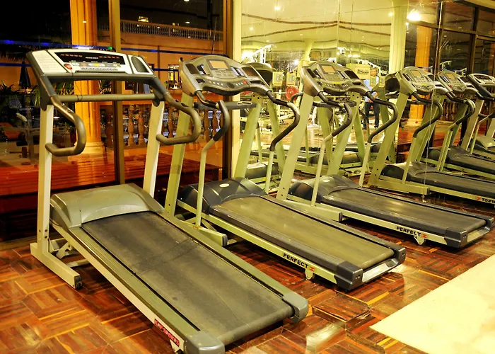 Hotel Angkor 4*