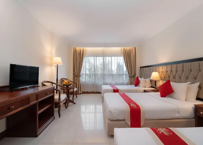 Angkor Hotel 4*