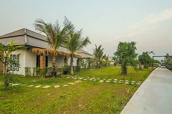 Angkor Hotel